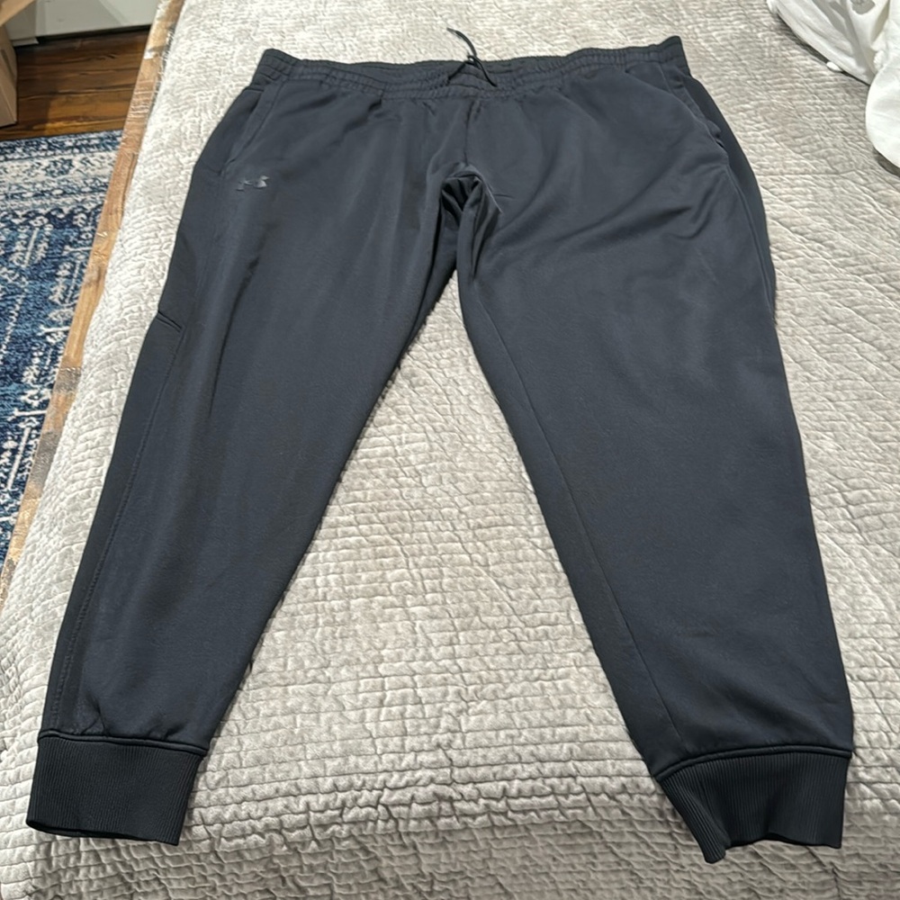 Under Armour sweats